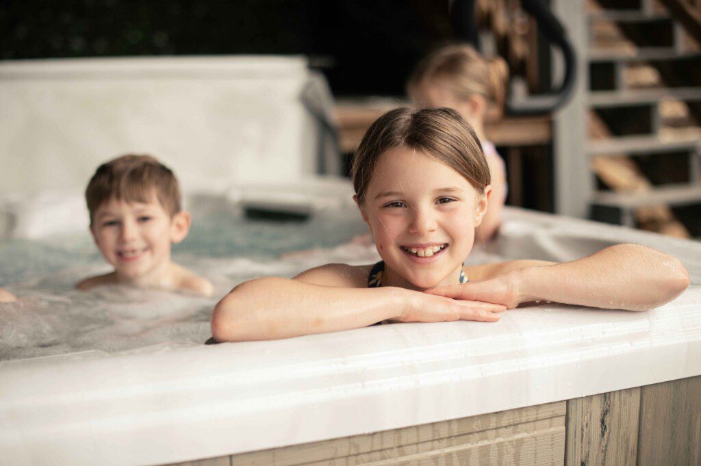 hot tub cabin for family in blue ridge GA