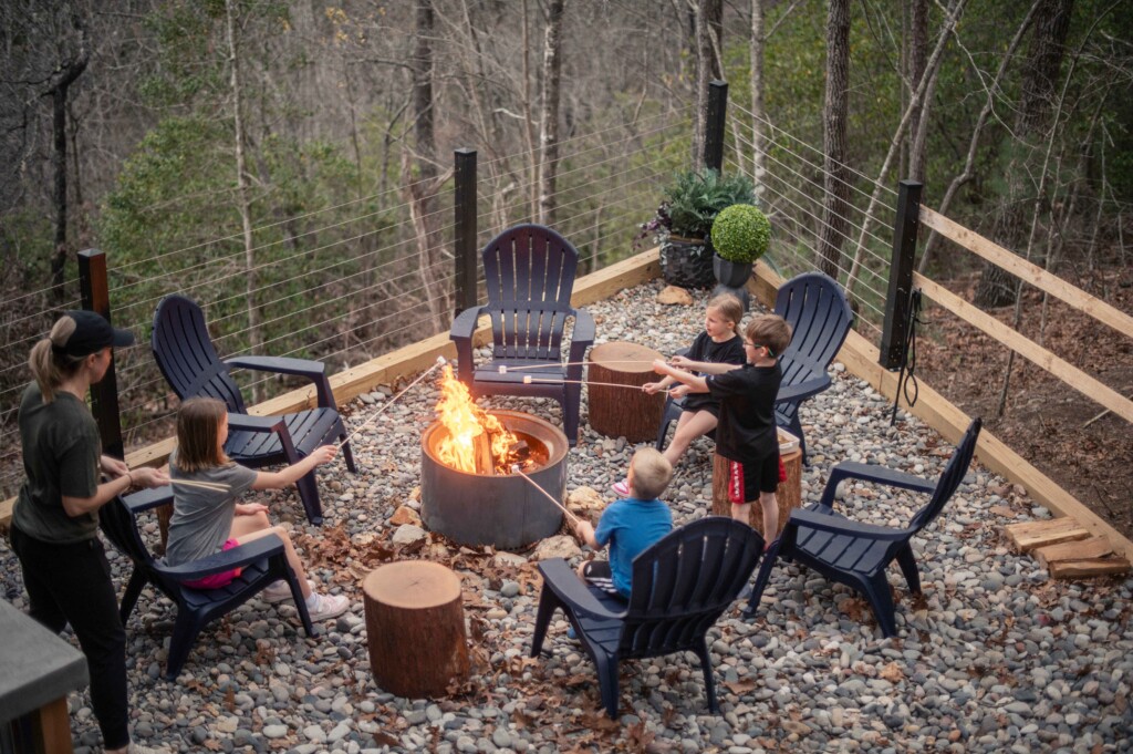 family cabin fire pit blue ridge ga
