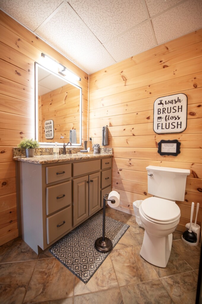 66c203b537c84b5f89fb3c805cf7da24 LargeOriginal.jpg