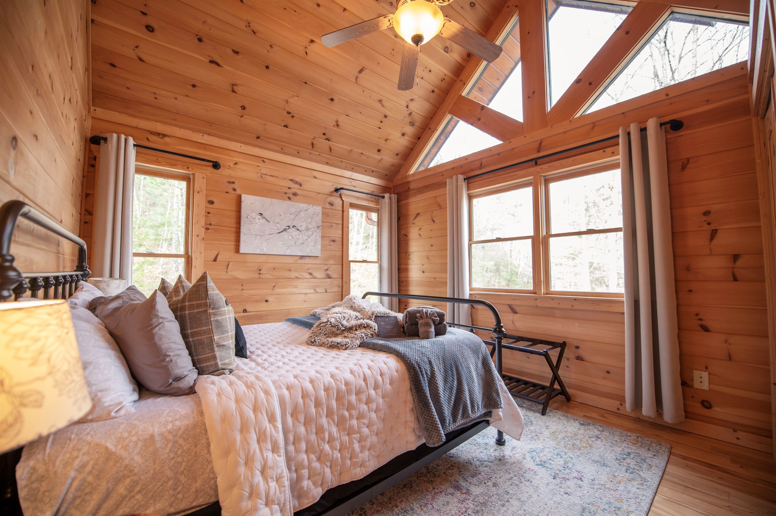 e1ac4a81619d42b9b676a143468acccd LargeOriginal.jpg